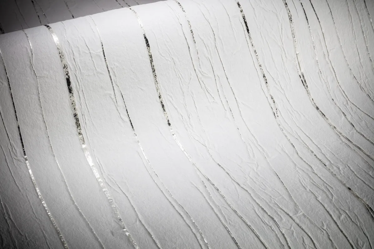 LX1720_FusionEdge_Porcelain_Detail