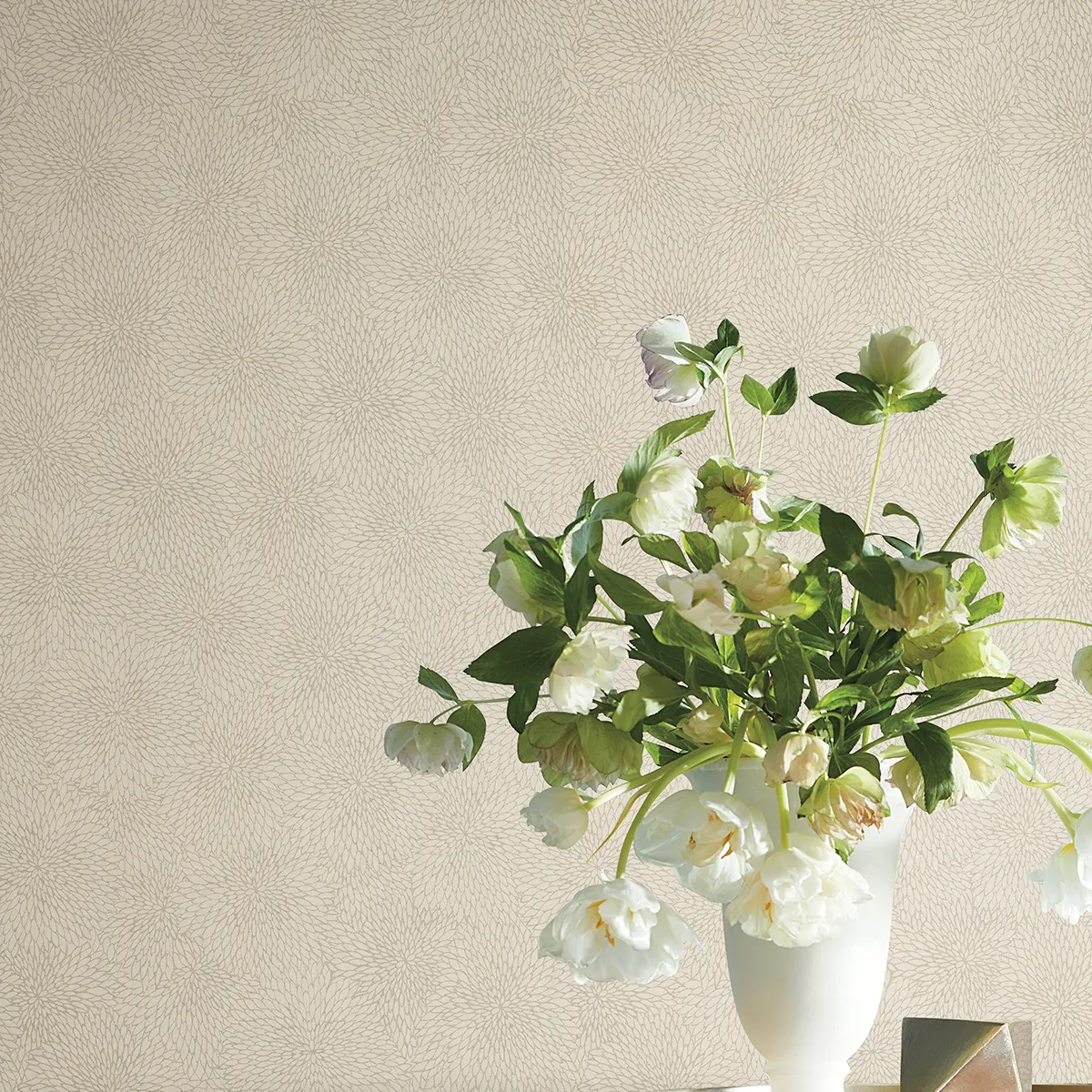 WCC_LX1292_Wallflower_Taupe